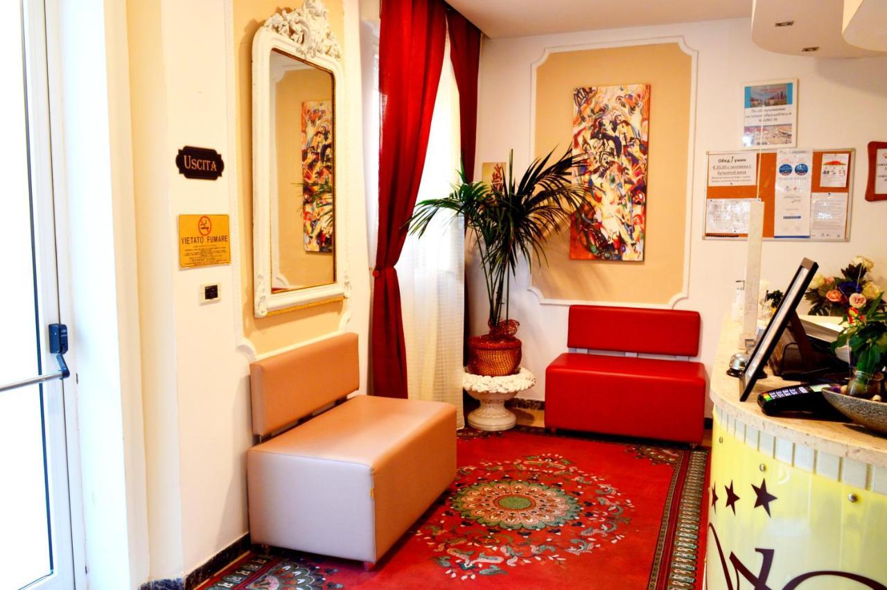 Hotel Cirene Rimini Buitenkant foto